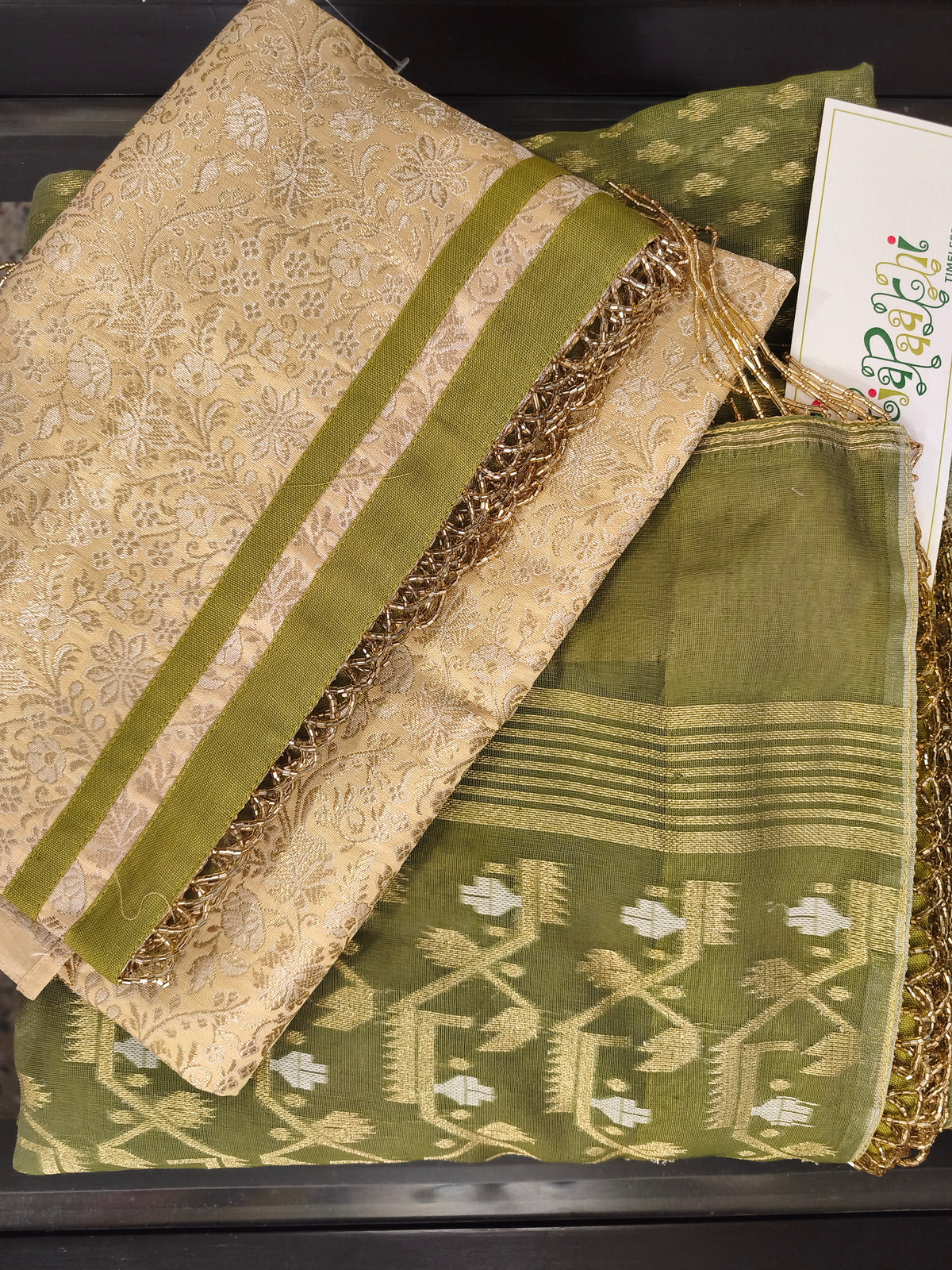 Jamdani Saree