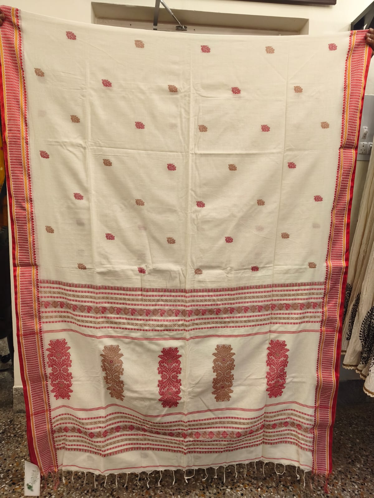 Bengal Handloom Cotton Laal Paar Saree
