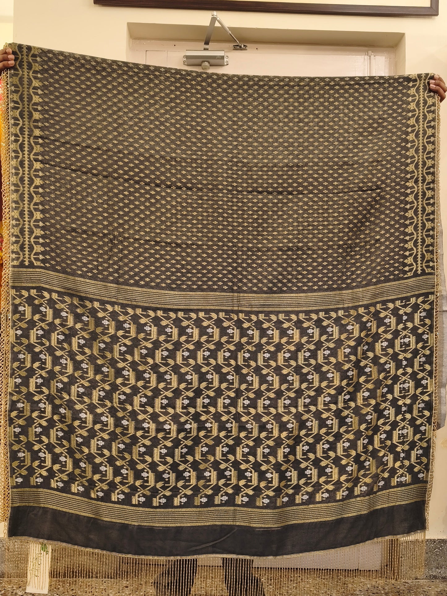 Jamdani Saree