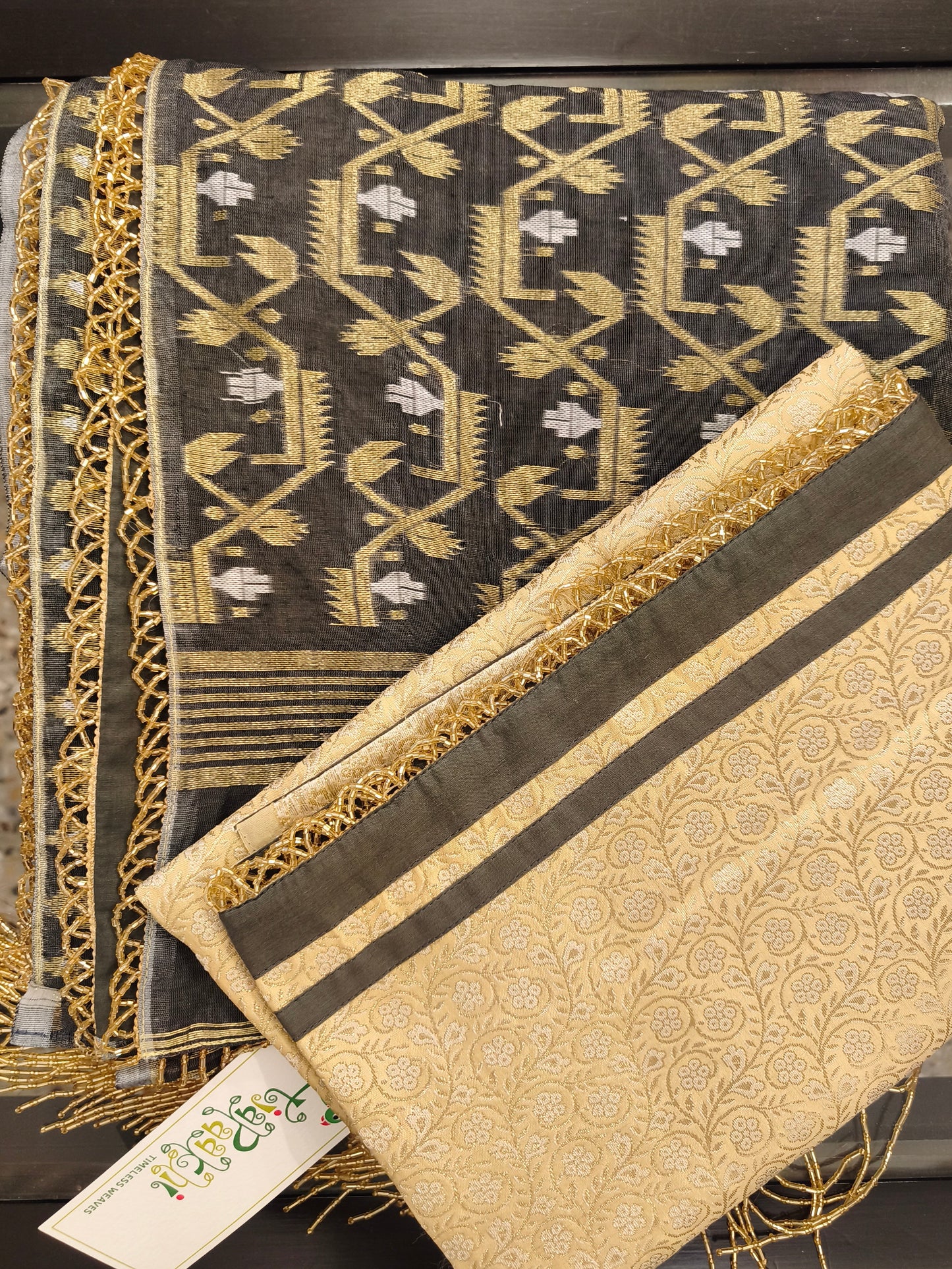 Jamdani Saree